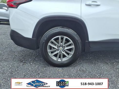 Used 2023 Chevrolet Traverse LT w/ LPO, Floor Liner Package image 9