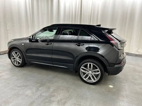 Used 2023 Cadillac XT4 Sport AWD/4WD image 3