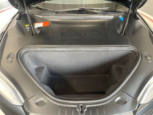 Used 2017 Tesla Model S 90D image 11