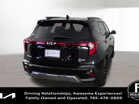 New 2026 Kia Seltos S image 9