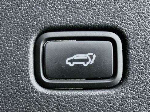 Used 2025 Hyundai Palisade SEL FWD image 31
