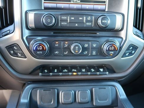 Certified 2016 GMC Sierra 2500 Denali w/ Duramax Plus Package image 25