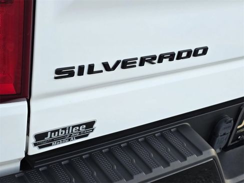 Used 2021 Chevrolet Silverado 1500 LT Trail Boss w/ Convenience Package II image 33