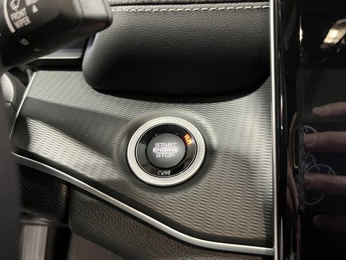 Certified 2025 Jeep Grand Cherokee Laredo X w/ Luxury Tech Group I image 24