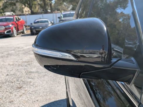 Used 2020 Kia Sorento EX image 10