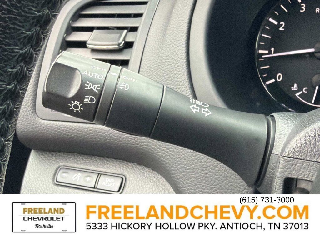 Used 2014 Nissan Altima 2.5 SL w/ Technology Package FWD image 36