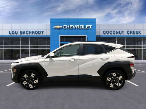 Used 2025 Hyundai Kona SEL FWD image 5