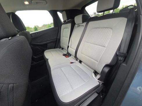 Certified 2023 Ford Escape Active AWD/4WD image 17