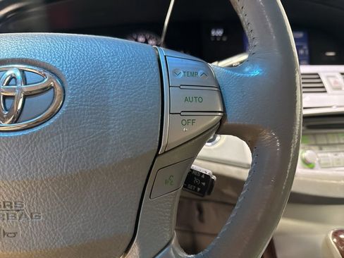 Used 2008 Toyota Avalon Limited image 12