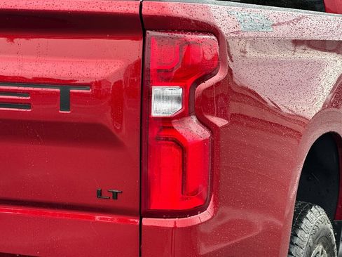New 2026 Chevrolet Silverado 1500 LT Trail Boss w/ Dark Appearance Package AWD/4WD image 32