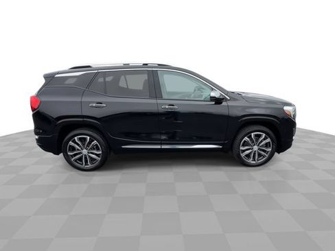 Used 2018 GMC Terrain Denali w/ Advanced Safety Package AWD/4WD image 9