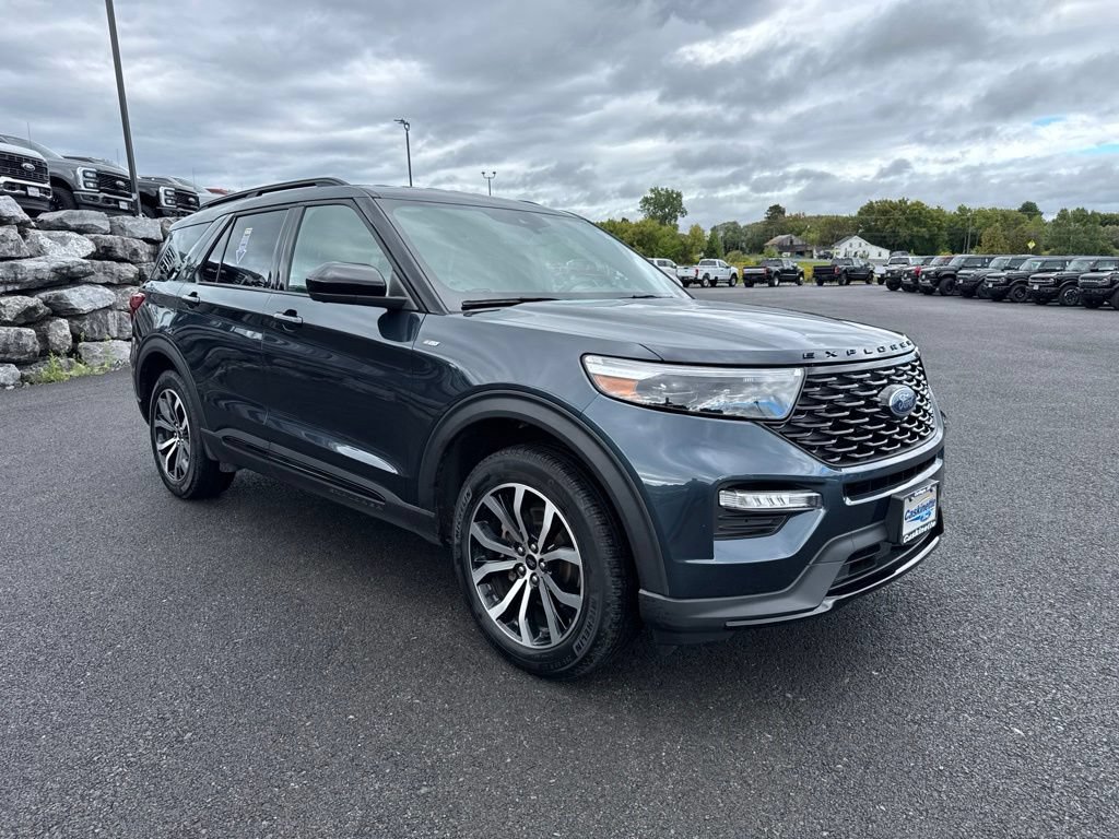 Used 2023 Ford Explorer ST-Line AWD/4WD image 7