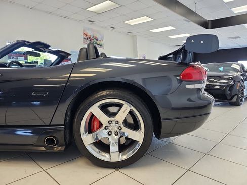 Used 2006 Dodge Viper SRT-10 RWD image 6