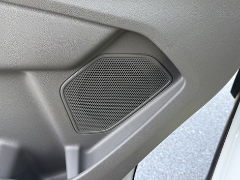 New 2026 Ford Transit 250 Low Roof RWD image 18