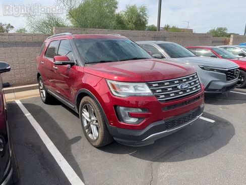 Used 2016 Ford Explorer Limited w/ Equipment Group 301A image 5