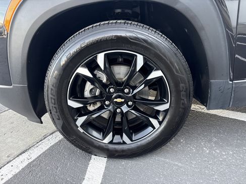 Used 2023 Chevrolet TrailBlazer LT w/ Convenience Package image 10