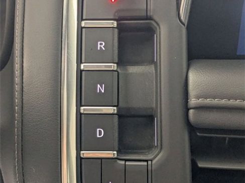 Certified 2022 Chevrolet Tahoe Z71 image 24