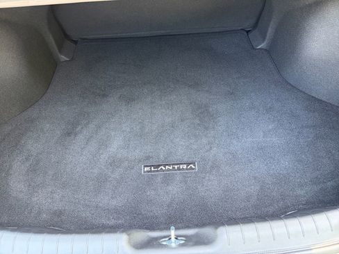 Certified 2025 Hyundai Elantra Sport FWD image 21