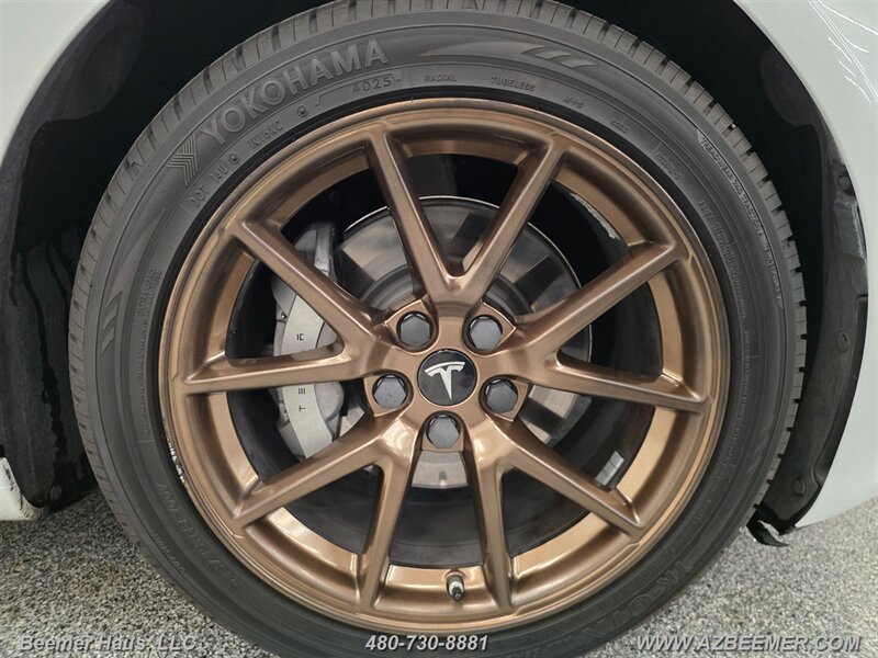 Used 2021 Tesla Model 3 Long Range AWD/4WD image 24