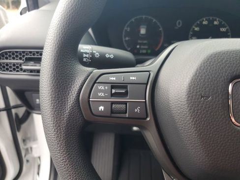 New 2026 Honda HR-V LX image 16