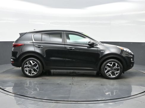 Used 2020 Kia Sportage EX image 7