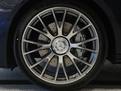 New 2026 Mercedes-Benz E 53 AMG e 4MATIC Sedan image 11