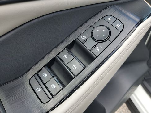 Certified 2022 Nissan Rogue SV w/ SV Premium Package image 29