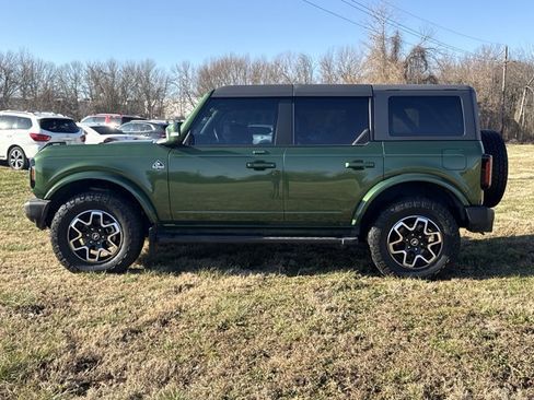 Used 2022 Ford Bronco Outer Banks image 3
