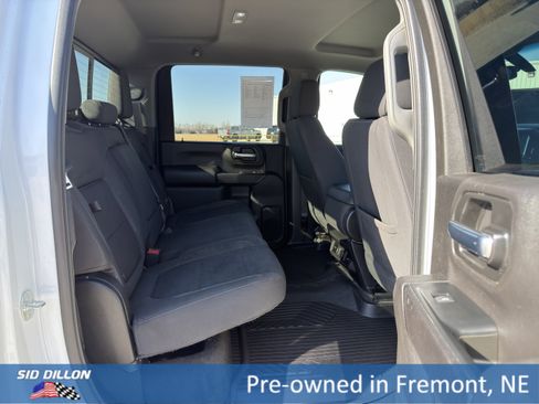 Used 2022 Chevrolet Silverado 2500 LT w/ Convenience Package image 16