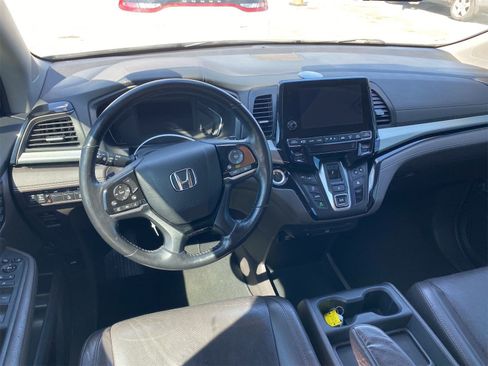 Used 2018 Honda Odyssey Elite image 8