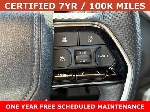Used 2024 Toyota Tundra Platinum AWD/4WD image 24