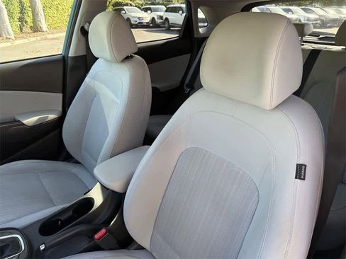 Used 2022 Hyundai Kona SEL w/ Convenience Package image 29