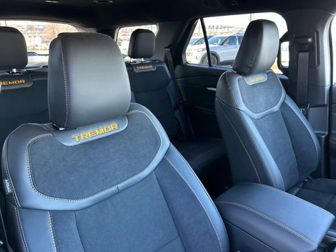 New 2026 Ford Explorer Tremor w/ Tremor Convenience Package image 18