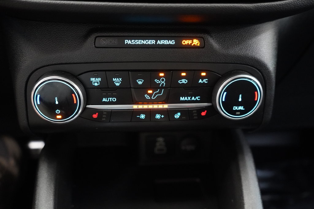 Certified 2024 Ford Escape ST-Line AWD/4WD image 40