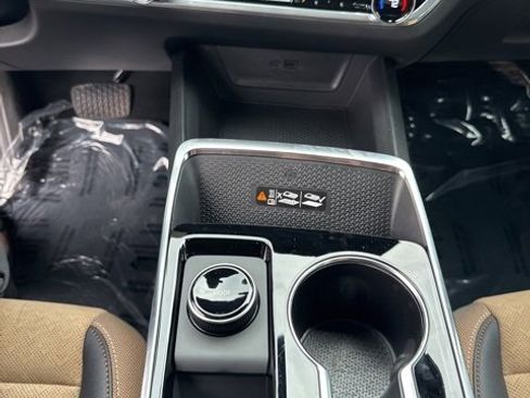 Certified 2026 Chevrolet Equinox ACTIV w/ Convenience Package III image 22