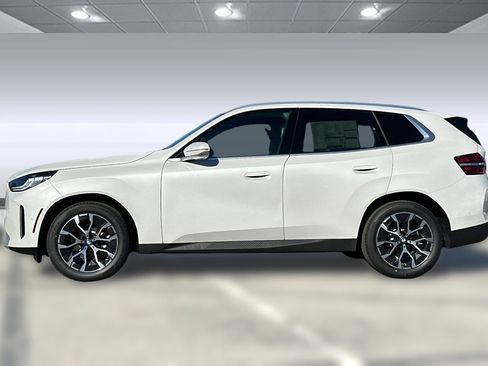 Used 2026 BMW X3 xDrive30 w/ Premium Package image 2