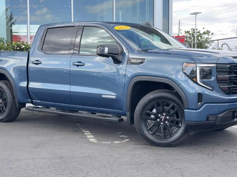 New 2026 GMC Sierra 1500 Elevation w/ Elevation Premium Package AWD/4WD image 2
