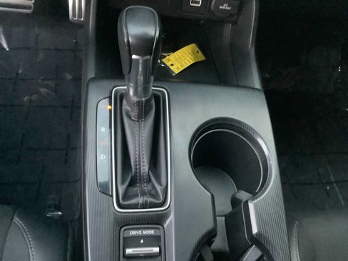 Used 2023 Honda Civic Sport image 18