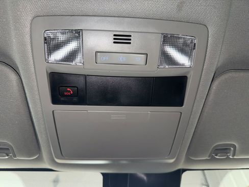 Used 2023 Toyota Tacoma SR5 w/ Technology Package image 25