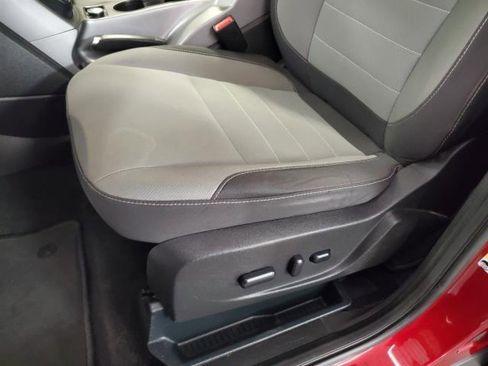 Used 2015 Ford Escape SE FWD image 14