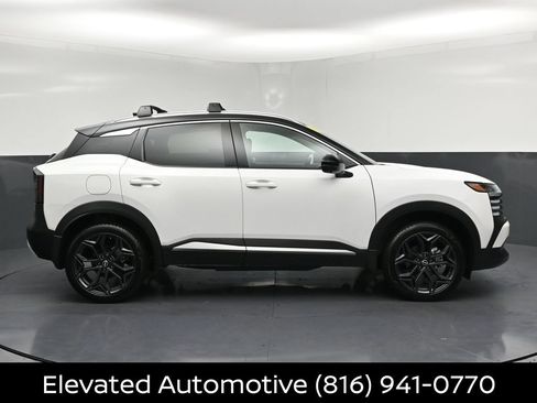 Certified 2026 Nissan Kicks SR w/ Cold Weather Package AWD/4WD image 24