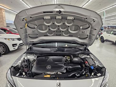 Used 2018 Mercedes-Benz GLA 250 4MATIC w/ Premium Package image 39