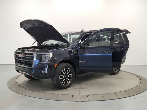 Used 2021 GMC Yukon AT4 image 11