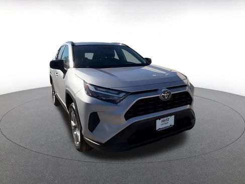 Used 2025 Toyota RAV4 LE image 3