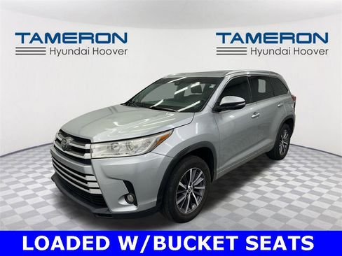 Used 2018 Toyota Highlander XLE image 1