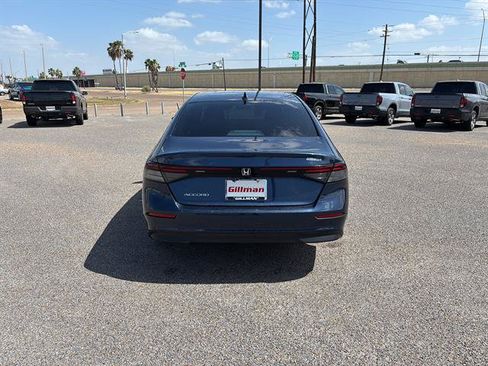 Used 2023 Honda Accord EX image 6