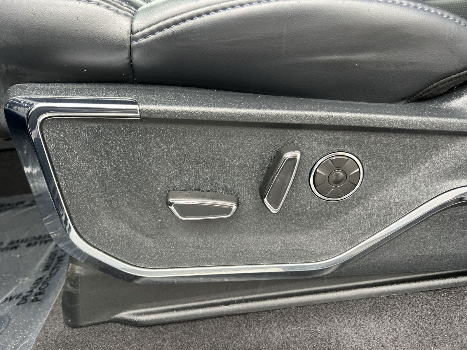 Certified 2025 Ford F150 Platinum AWD/4WD image 14