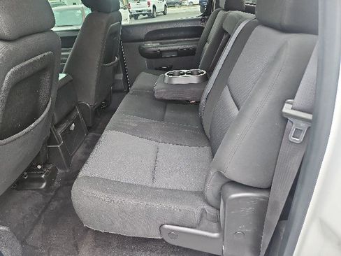 Used 2010 GMC Sierra 1500 SLE w/ Power Pack Plus AWD/4WD image 7