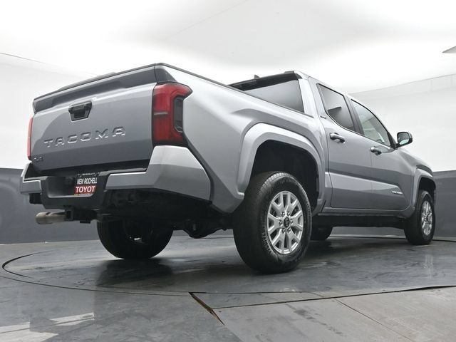 Certified 2026 Toyota Tacoma SR5 AWD/4WD image 35