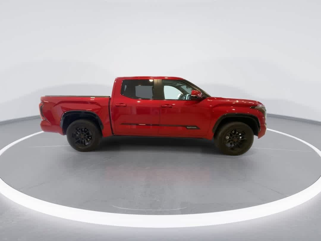 Used 2024 Toyota Tundra Platinum AWD/4WD image 9